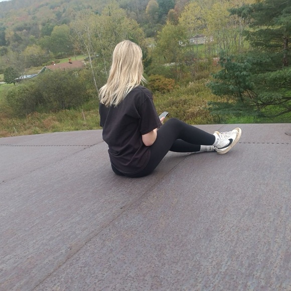 Meet your Posher, Brooke - Picture 5 of 5